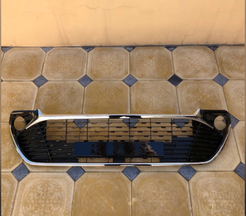 Облицовка на Toyota Camry 55